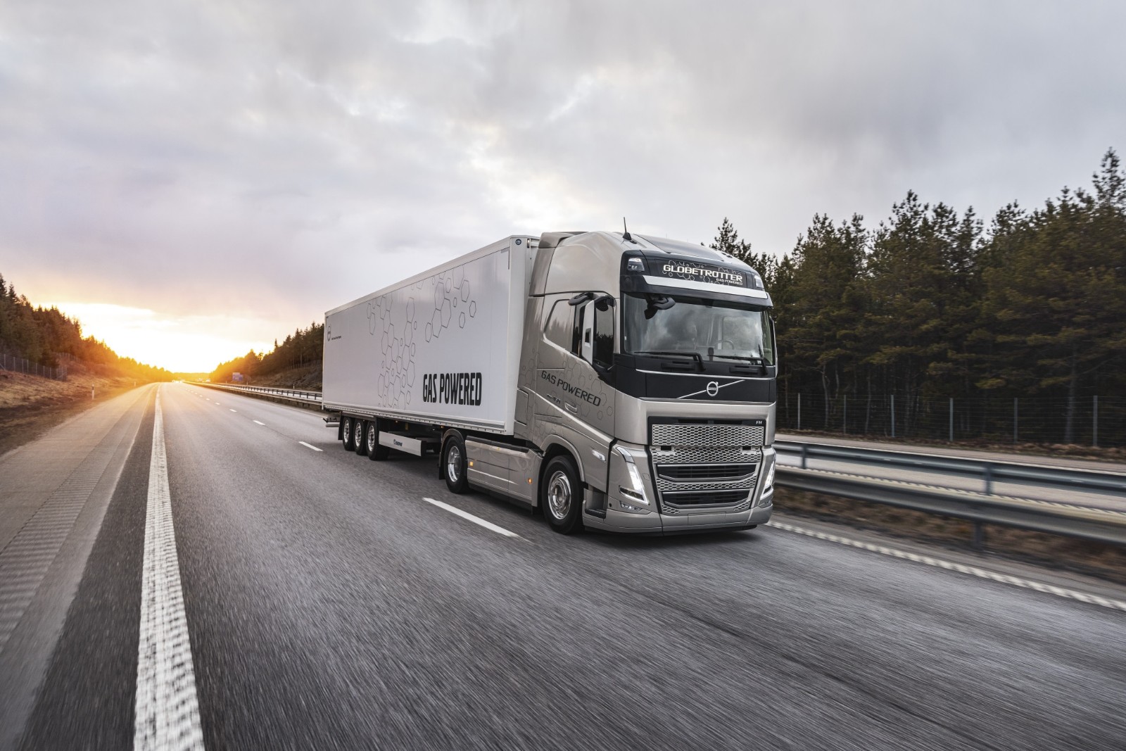 Introducing Volvo FH trucks